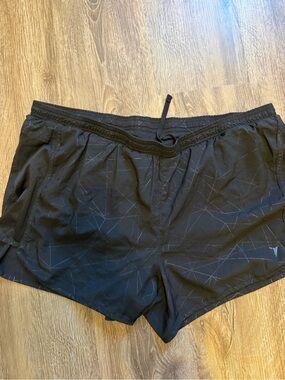 Old Navy Black Athletic Shorts with Subtle Geometric Lines
